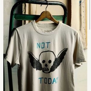 Imogene + Willie Sz M Tee T Shirt Not Today Skull Crew Cotton Unisex